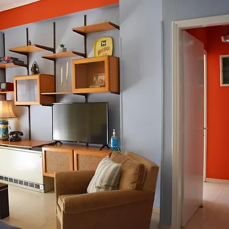 Olive - Happyhostgr - Downtown Apartment *