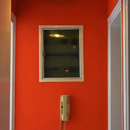 Olive - Happyhostgr - Downtown * Volos