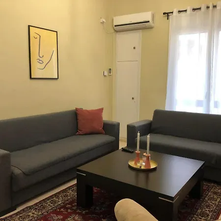 Olive - Happyhostgr - Downtown Volos