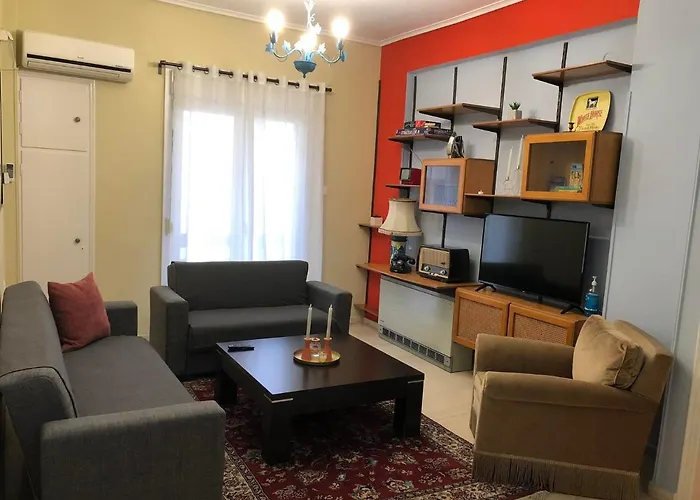 Olive - Happyhostgr - Downtown